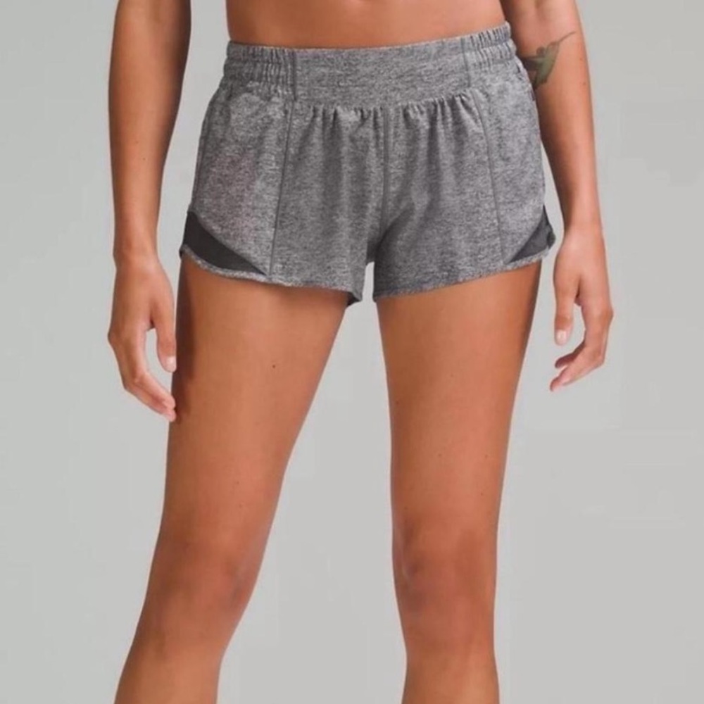 Lululemon heather gray Hotty Hot Low-Rise Lined Short 2.5"